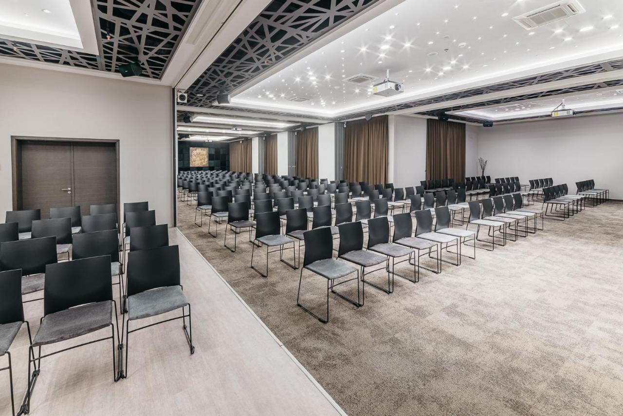 Maximus Resort Brno Ngoại thất bức ảnh